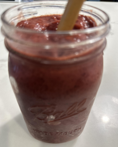 Thick, Easy, and Delicious Blueberry and Mango Smoothie