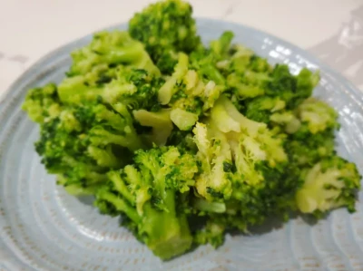 Quick Lemony Garlic Broccoli